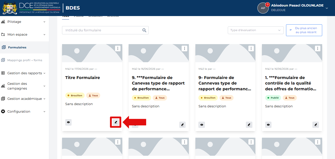 Raccourci crayon en bas de la carte de formulaire